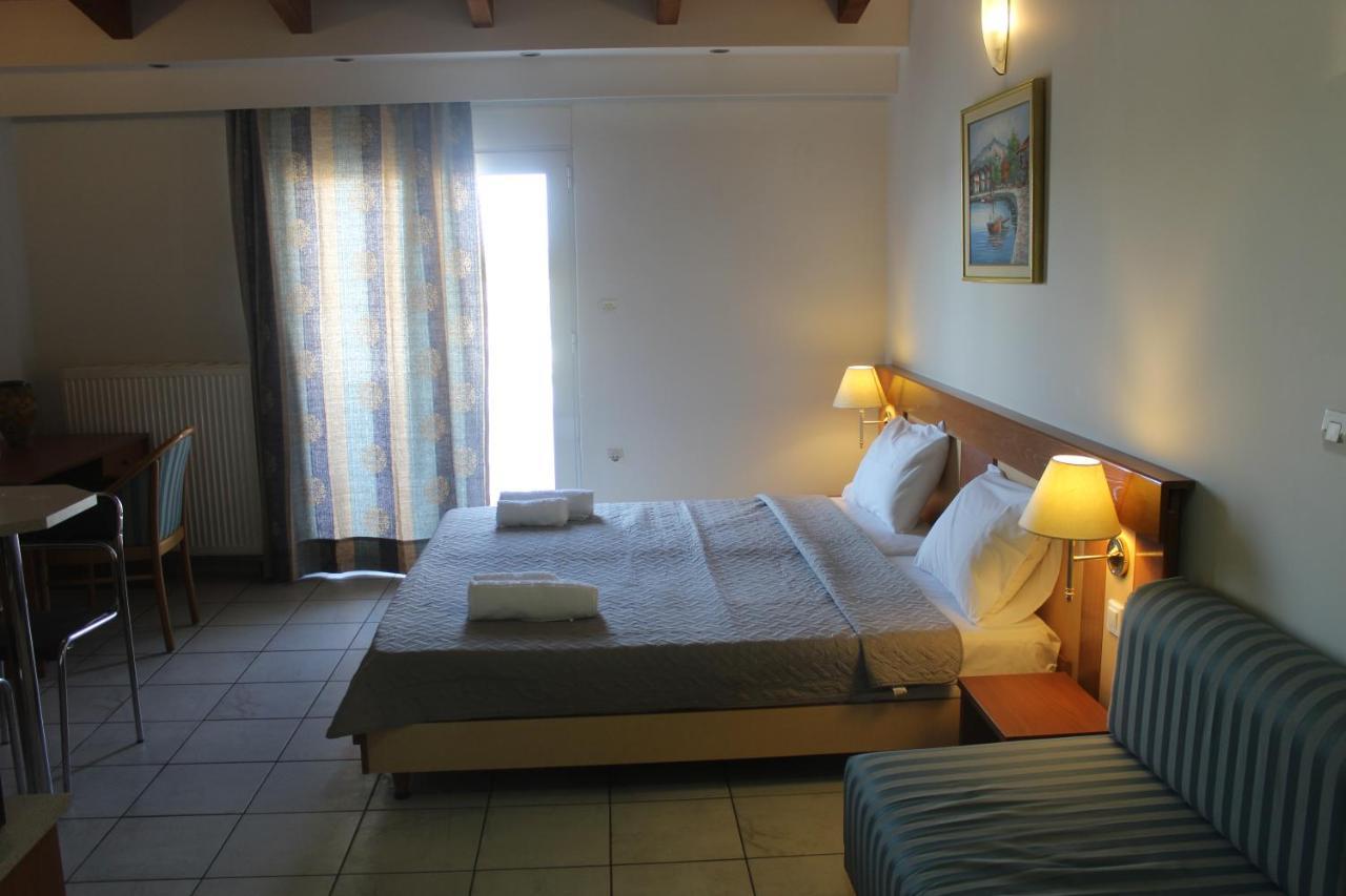 Le Chris Central Apartments Rethymno Exterior foto