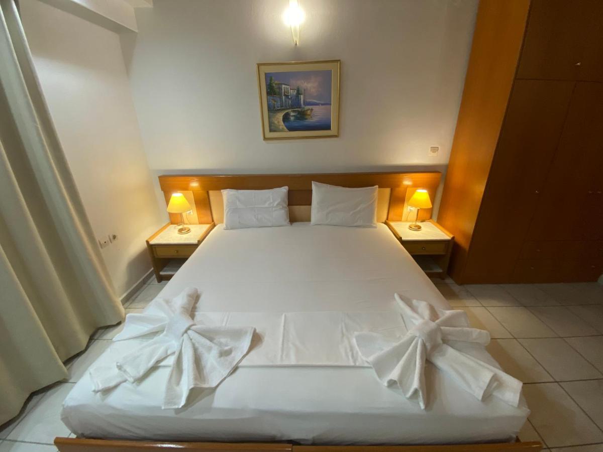 Le Chris Central Apartments Rethymno Exterior foto