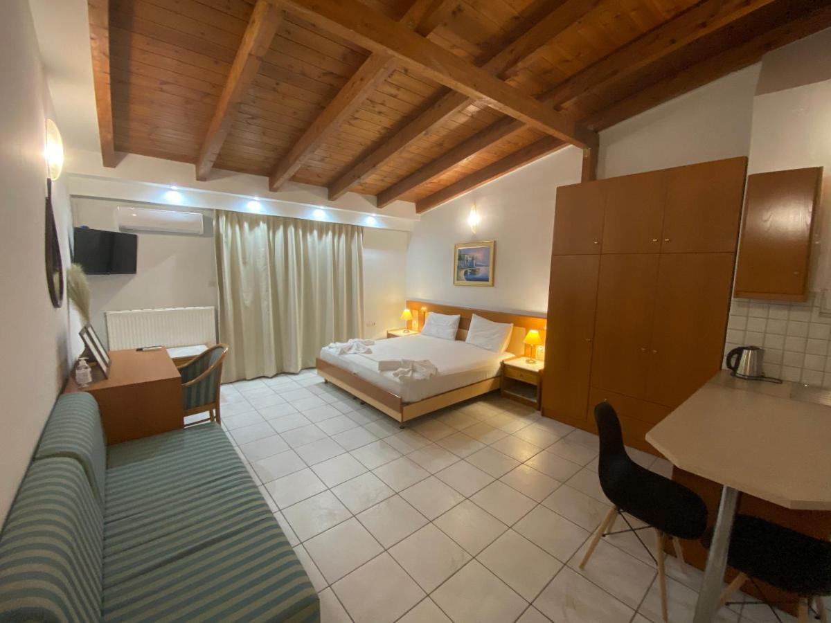 Le Chris Central Apartments Rethymno Exterior foto